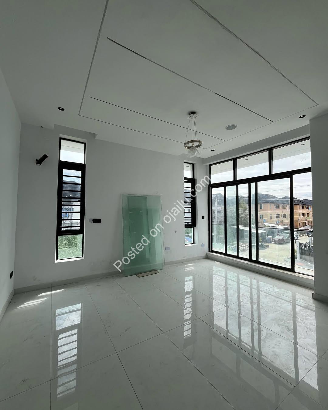 Move-In Ready Ikota Duplex: CofO & Detailed Finishing