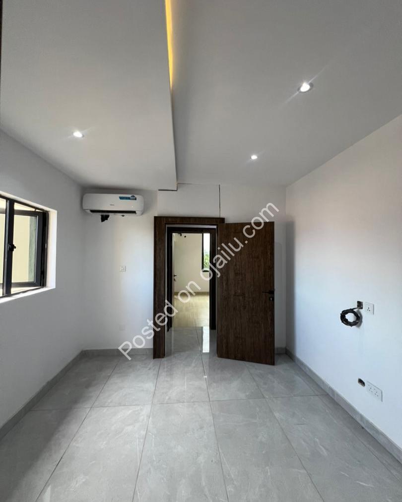 Ikoyi’s Finest: 4-Bed Terrace with BQ & Gourmet Kitchen