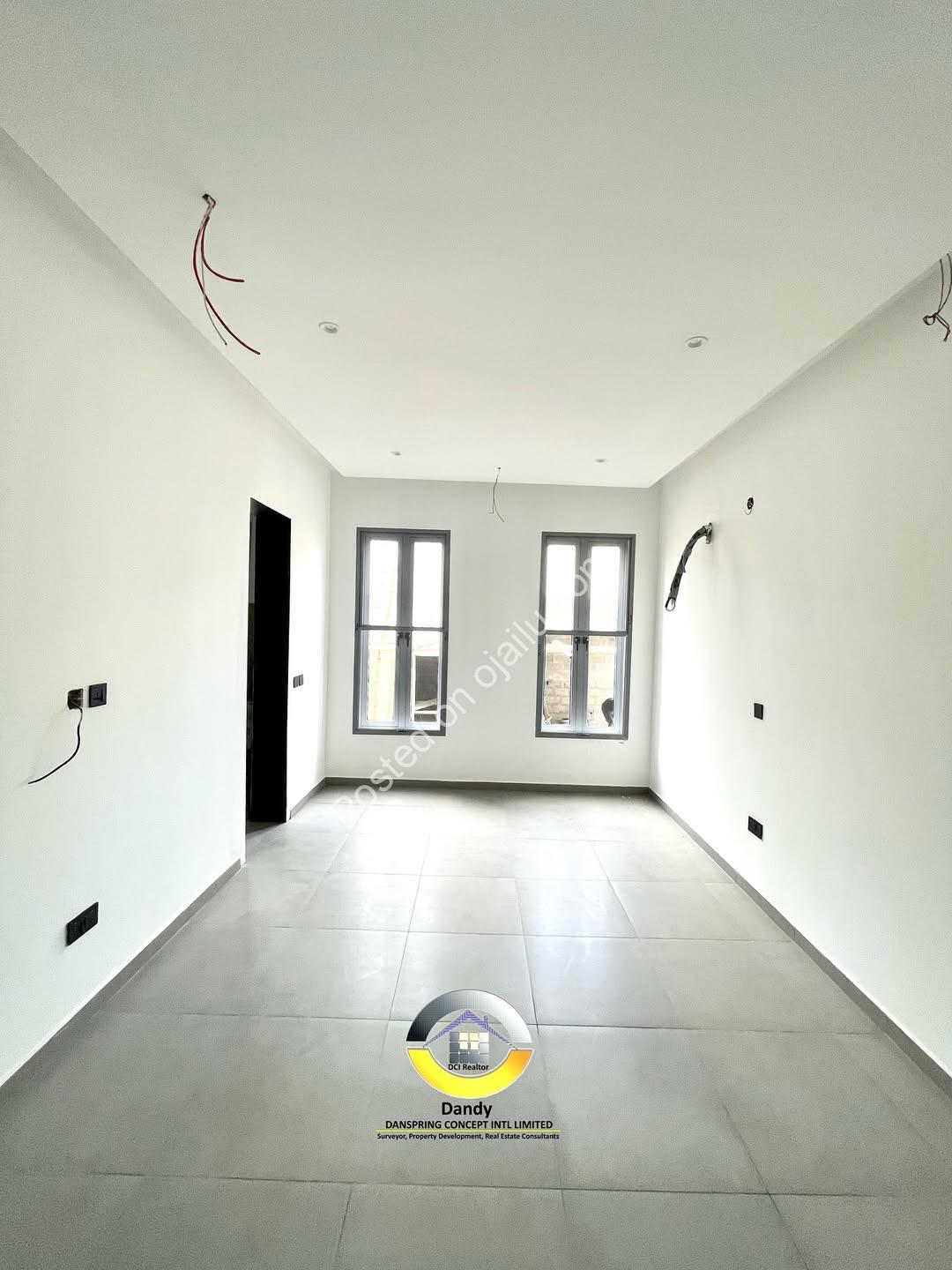 Contemporary 3BR Terrace Duplex with Global C of O – Lekki Phase 1