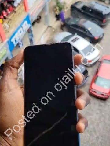UK S10e 128GB   ₦149K Sharp Deal – Grab It Now!