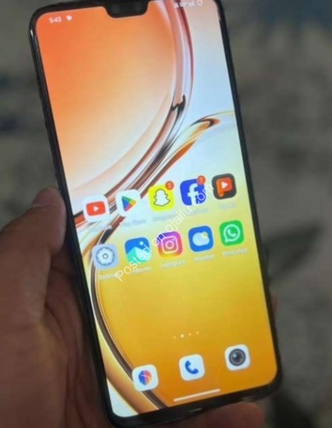 “Vivo V23 5G 8/128GB – Near Mint, 99% Perfect! ⚡️ ₹8999 Only”
