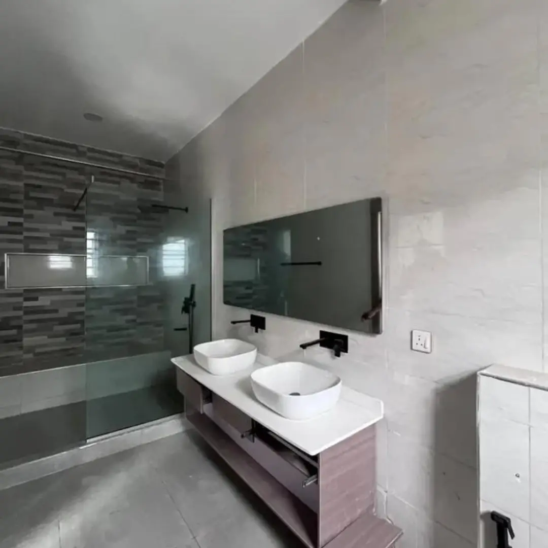 Unlock premium living: 3BR + Gym, Pool & Clubhouse