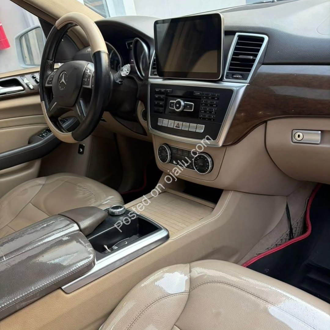 Immaculate 2013 Mercedes ML350 – Pristine Condition!