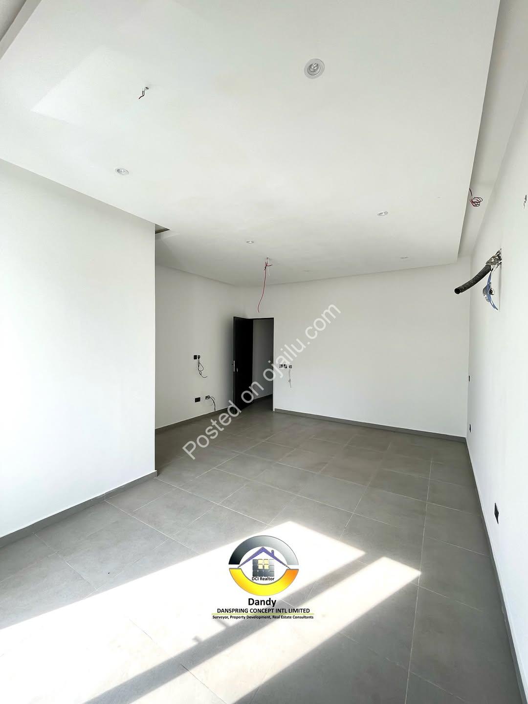 Contemporary 3BR Terrace Duplex with Global C of O – Lekki Phase 1