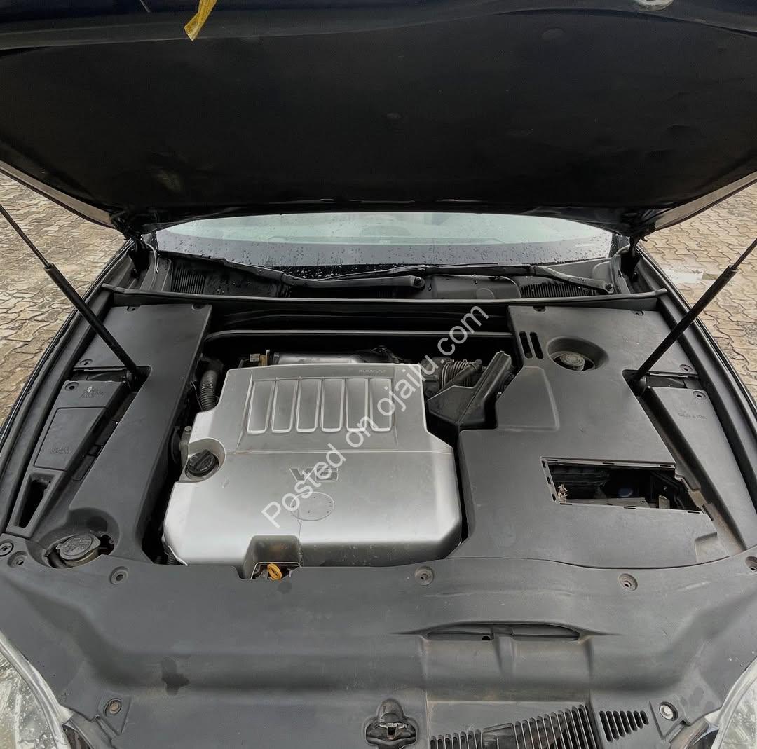 Lexus ES350 ’07 – Sunroof, Reverse Cam, 9M Only!