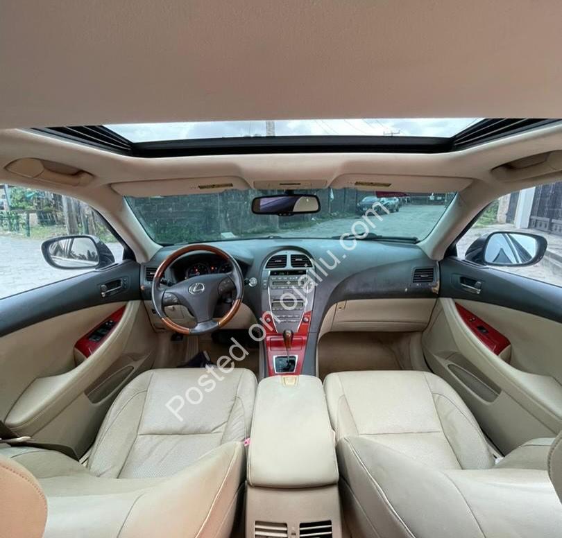 2007 Lexus ES350: 9M NAIRA – Luxury Steal at Ikate, Lekki!
