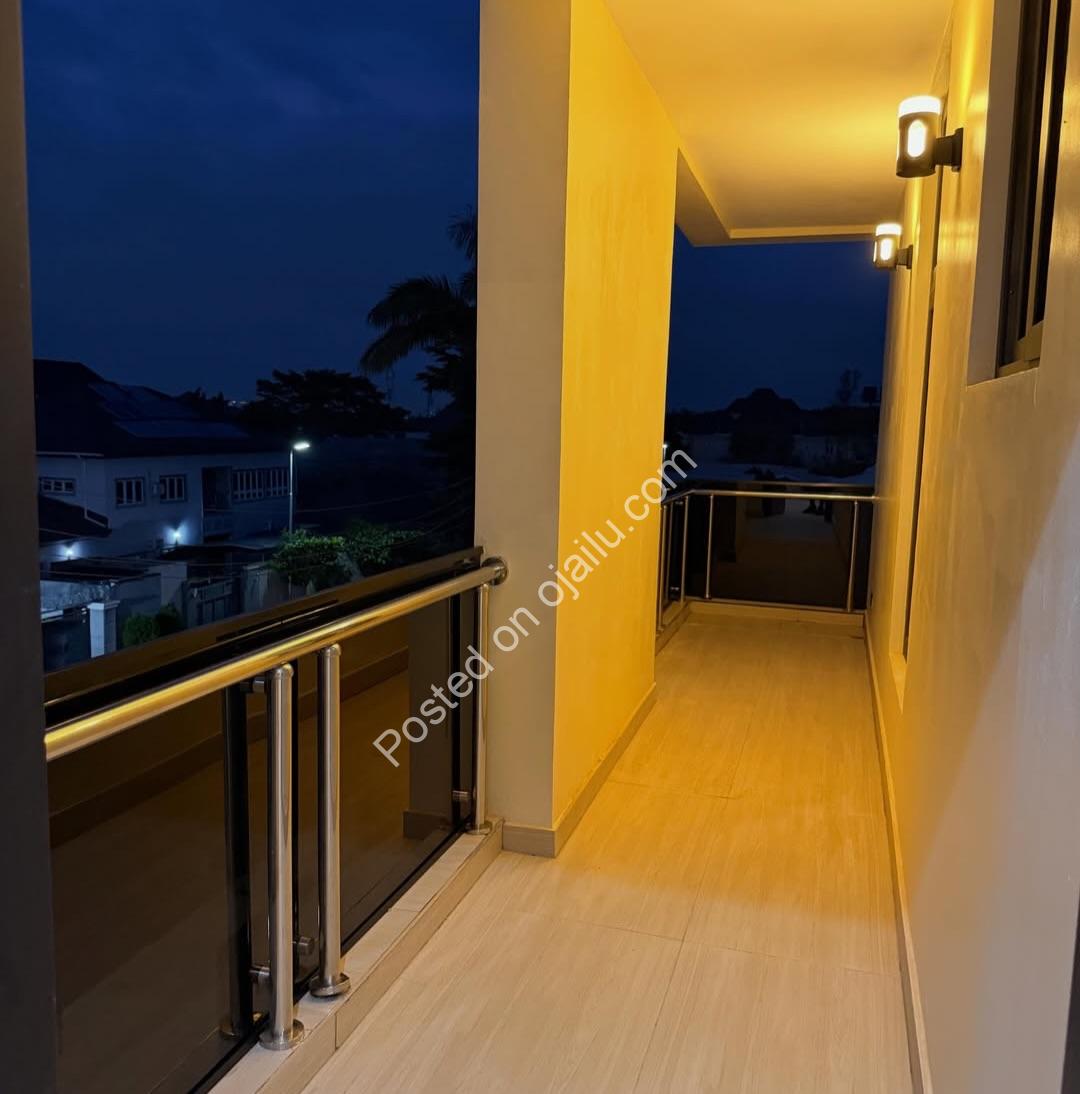 Smart 5-Bed Duplex + 2-Bed BQ on 800sqm