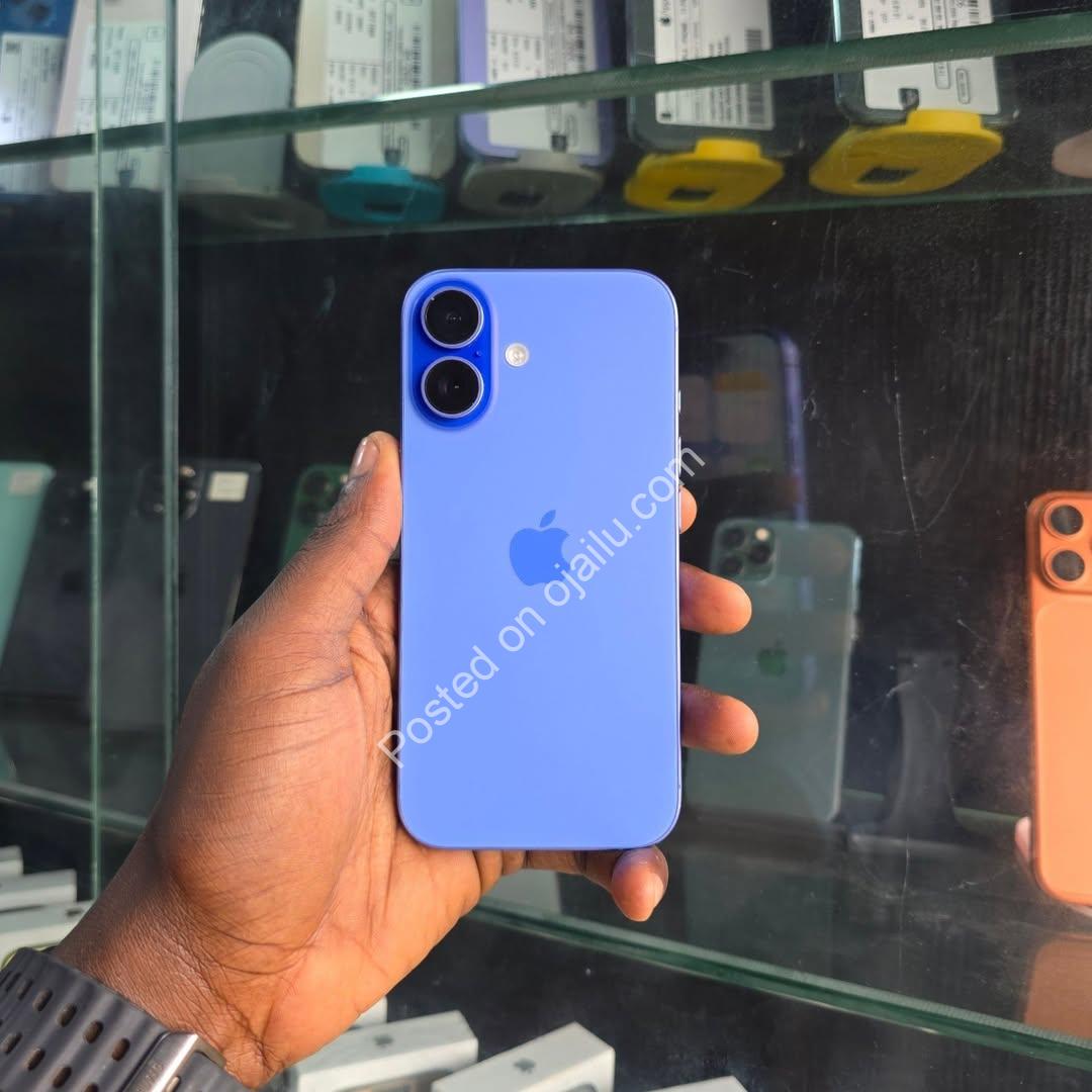 Premium iPhone 16: 128GB Blue, 97% Battery, Free Gifts!
