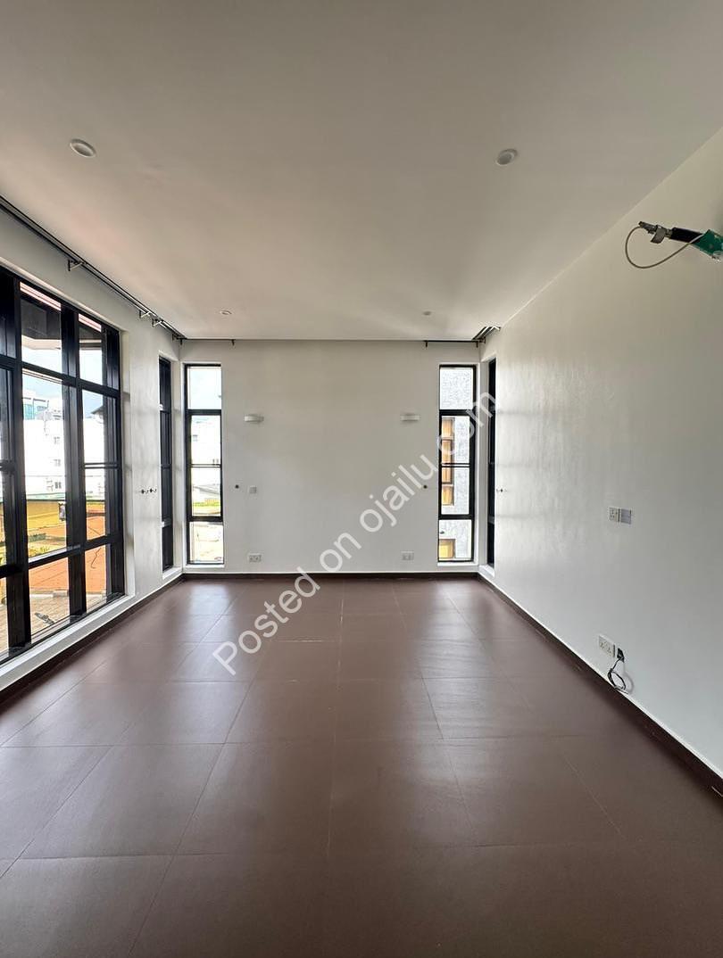 Unlock the Ultimate Lifestyle: 4-Bed Duplex + BQ in VI for ₦1BN