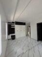 New Haven’s Finest: 5BR Triplex with Full Ensuites
