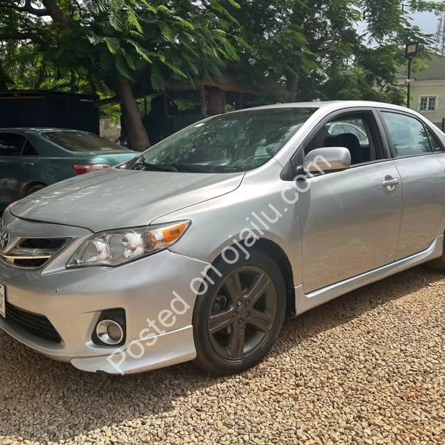 Pristine 2013 Corolla, 0 Fixes Needed
