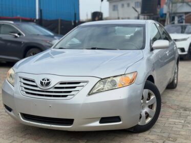 2008 Toyota Camry LE: Accident-Free