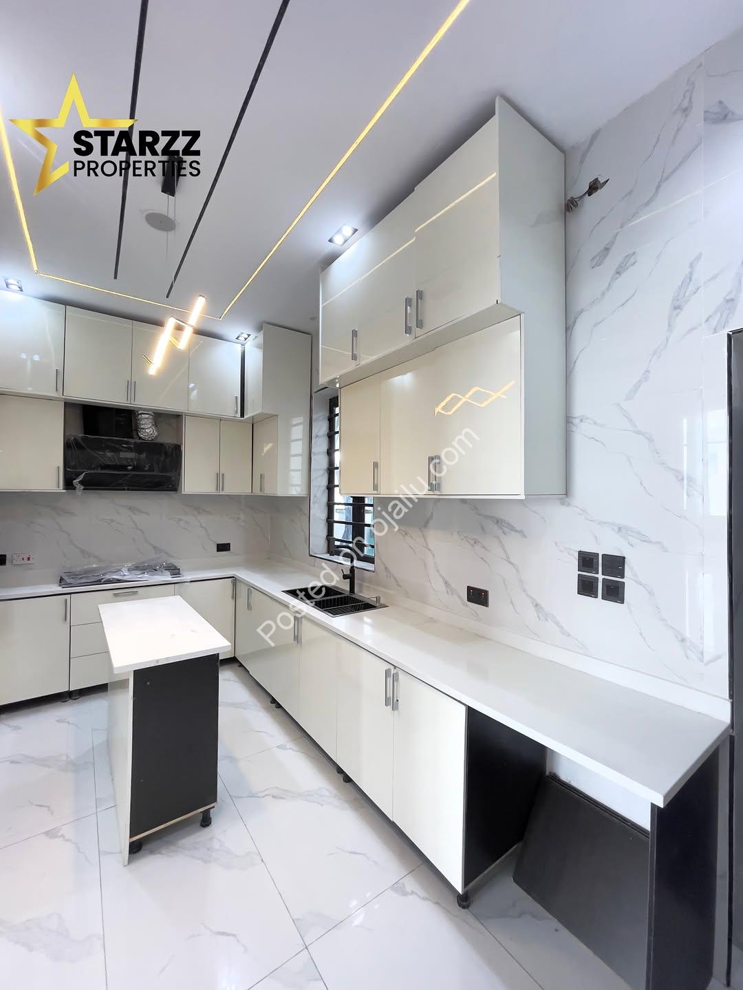 ✨ All-Room Ensuite Duplex – Smart Living Awaits ✨