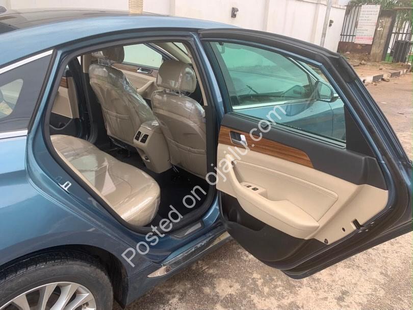 2015 Sonata Limited: Loaded & Spotless, 14.5M