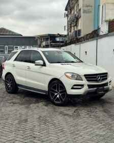 2013 Mercedes ML350: Luxury