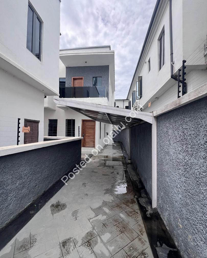4 En-suite Bedrooms: Refined Living in VGC, Lekki