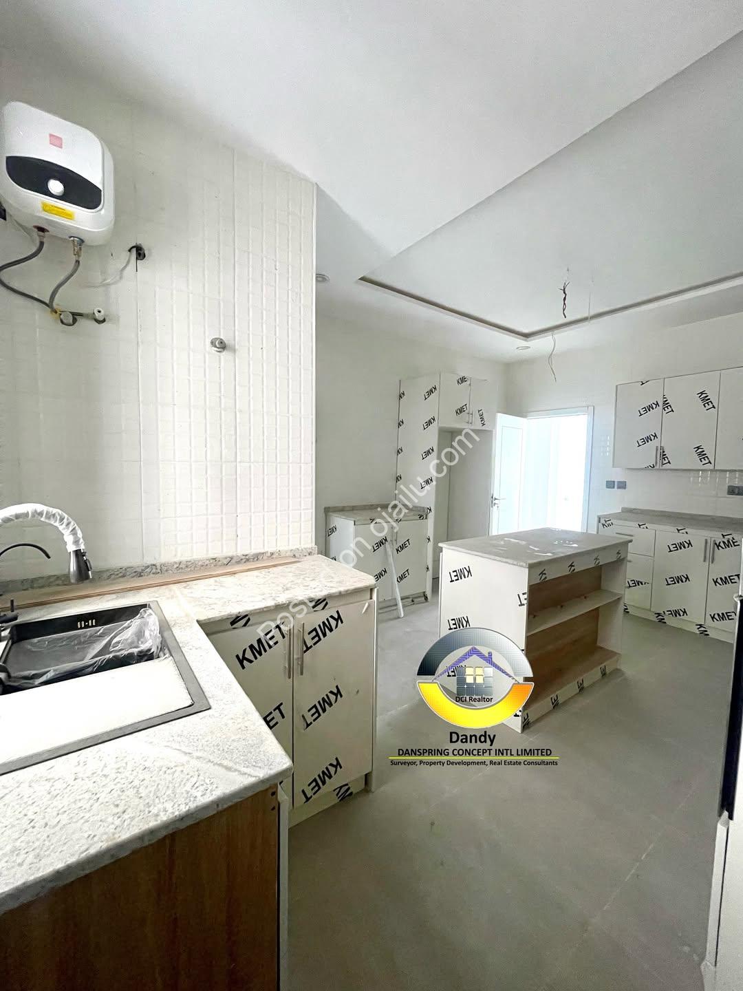 Ensuite Elegance: 3BR + Elevator in Lekki Phase 1