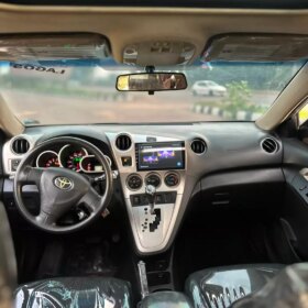 2008 Toyota Matrix: Reliable & Pristine – Yours Today