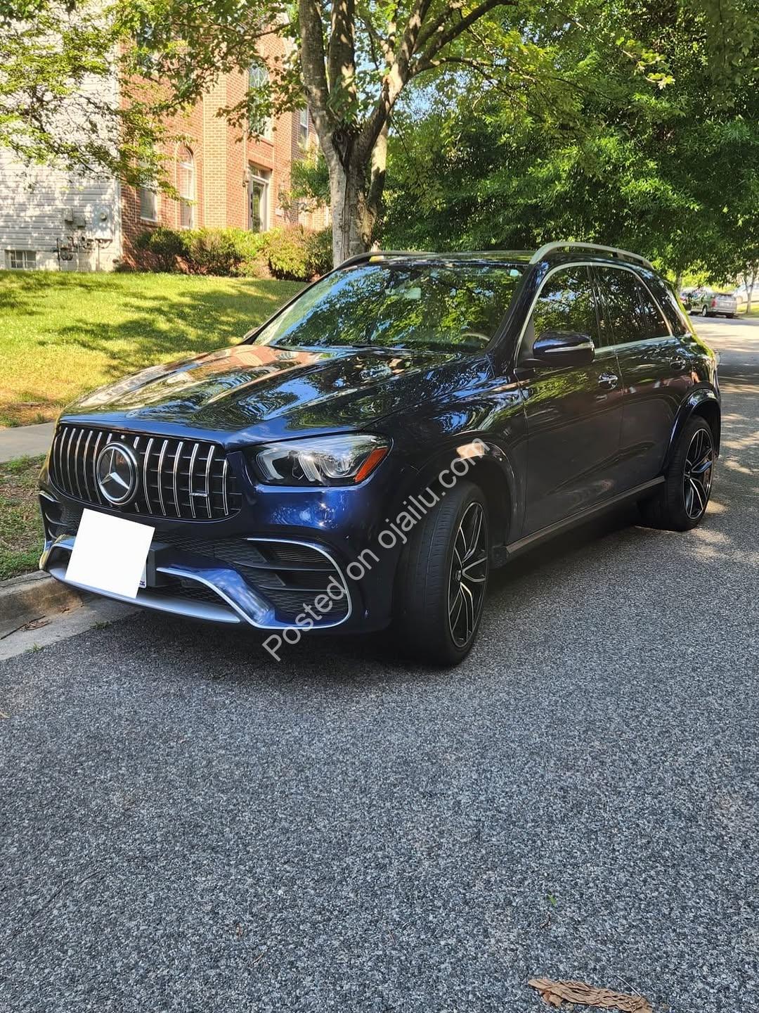 2020 Mercedes GLE450 AMG: Luxury Meets Power
