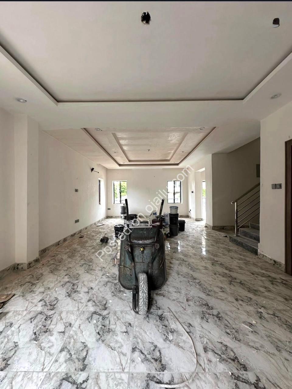 4-Bed Duplex + BQ: Your Utako Dream Home Awaits