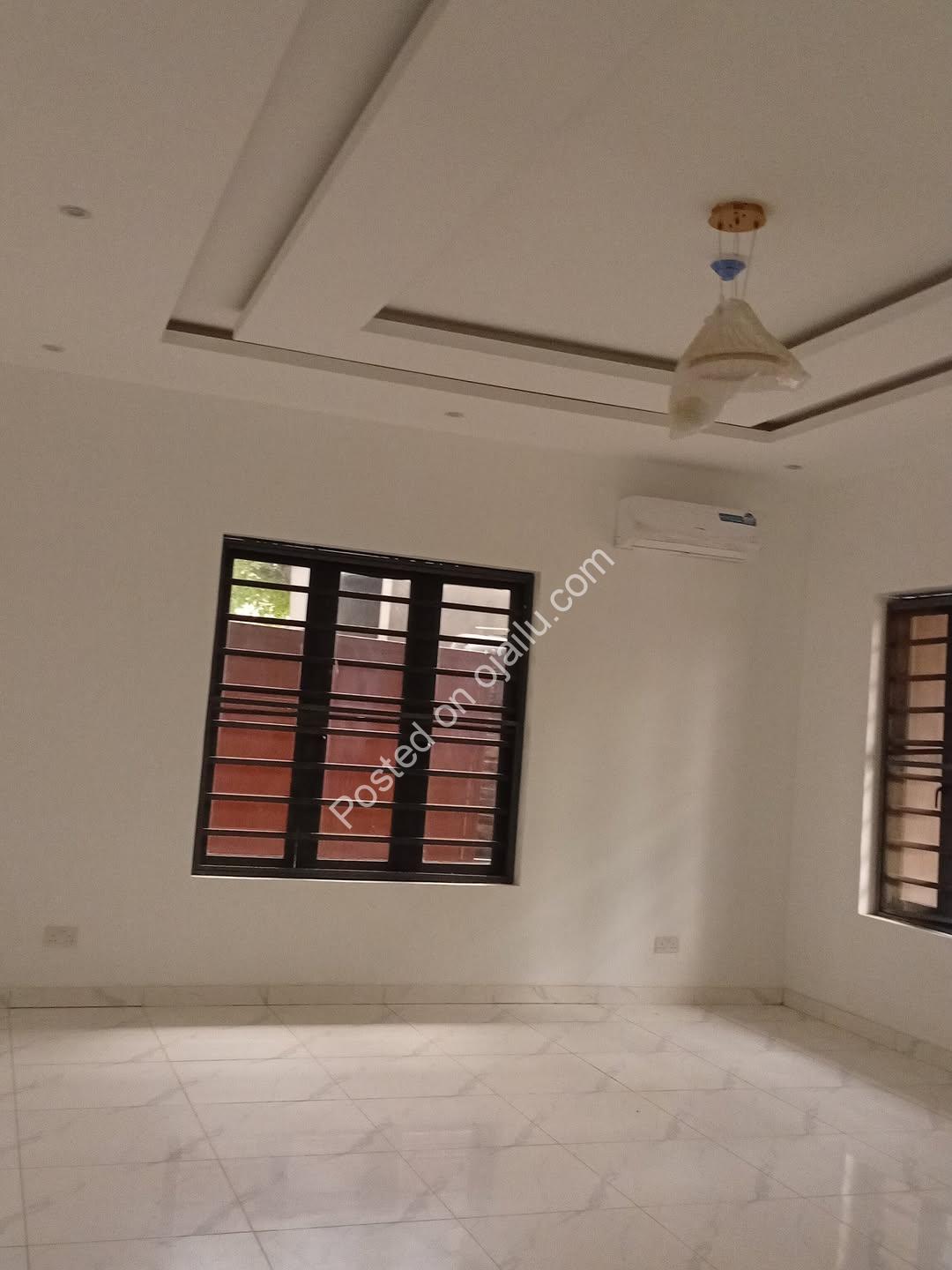 2-Bed Ikate Gem: AC, C of O, Semi-Furnished – N280M