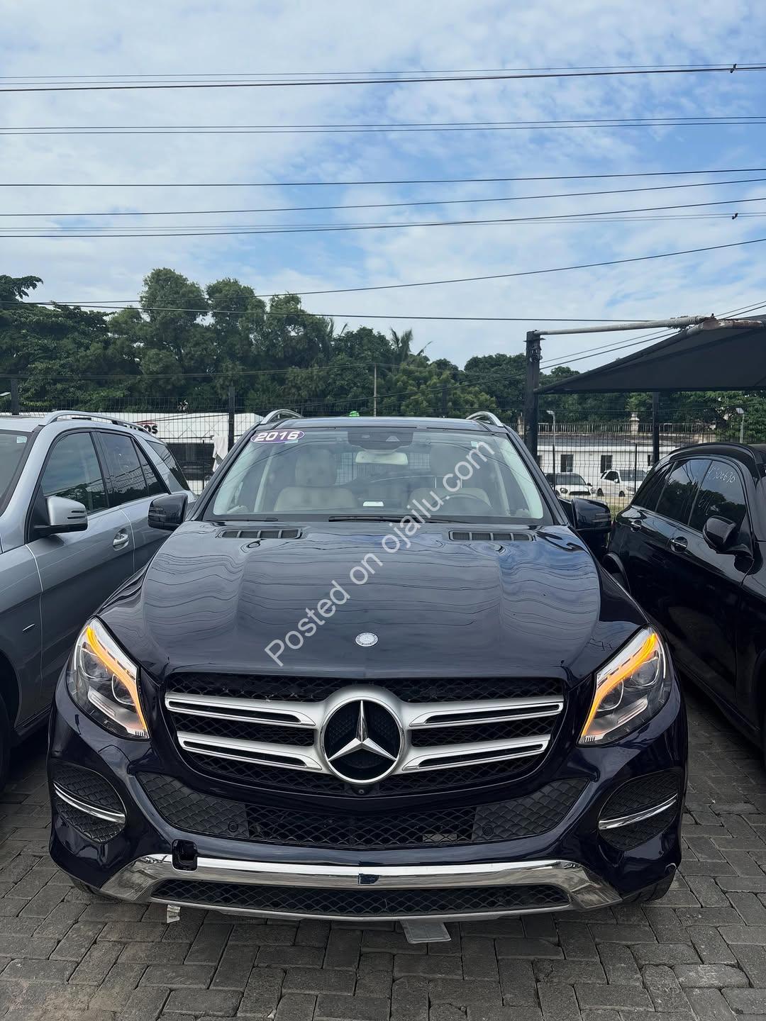 2017 GLE350: Luxury & Tech, Priced to Move!