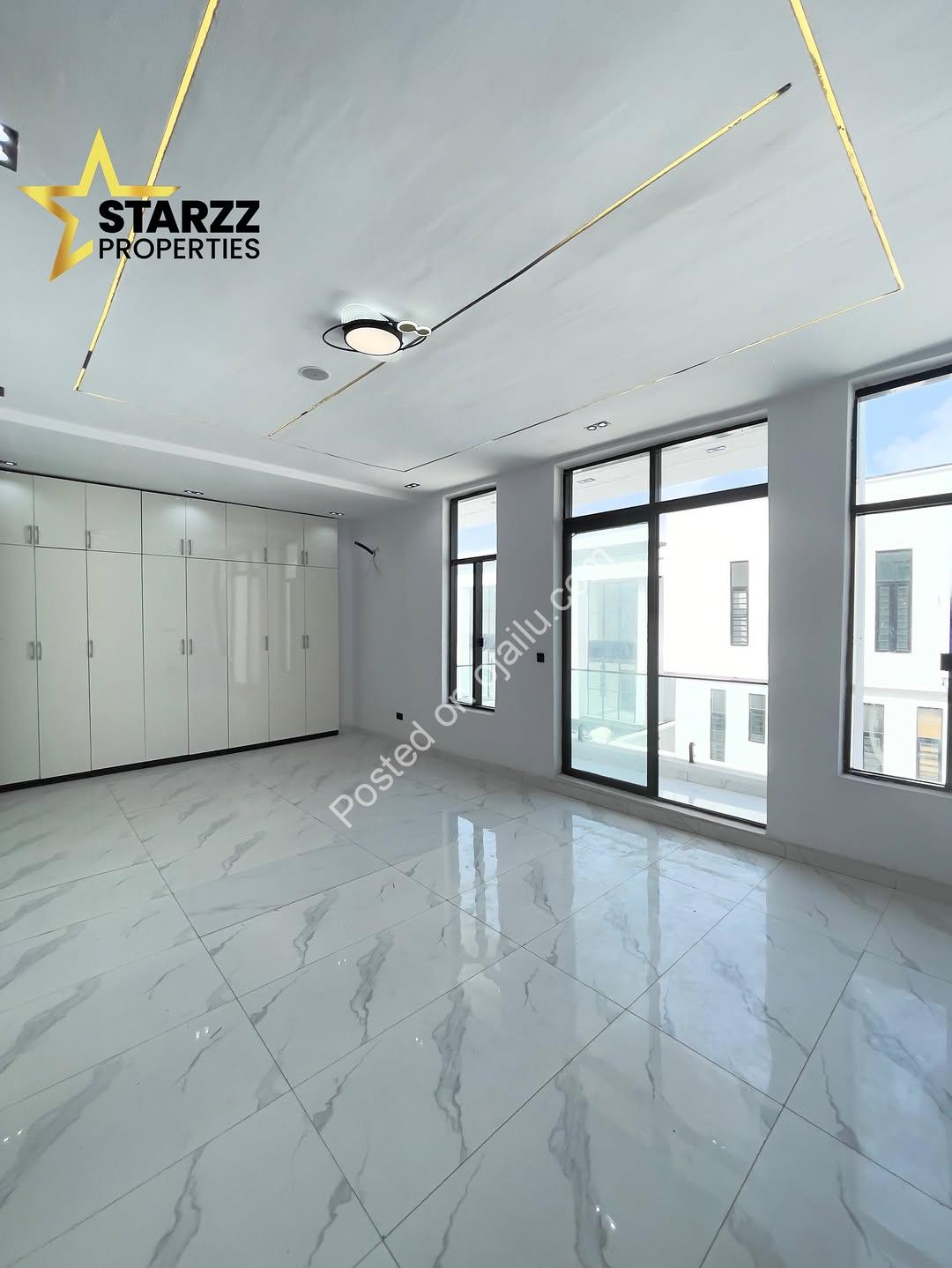 ✨ All-Room Ensuite Duplex – Smart Living Awaits ✨