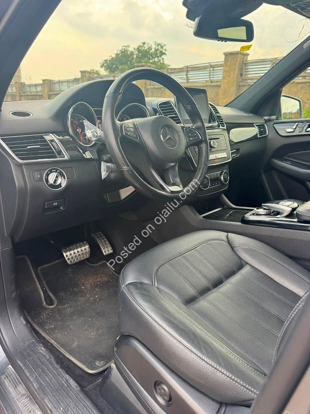 2019 Mercedes GLE350: Full Option, Keyless, Abuja