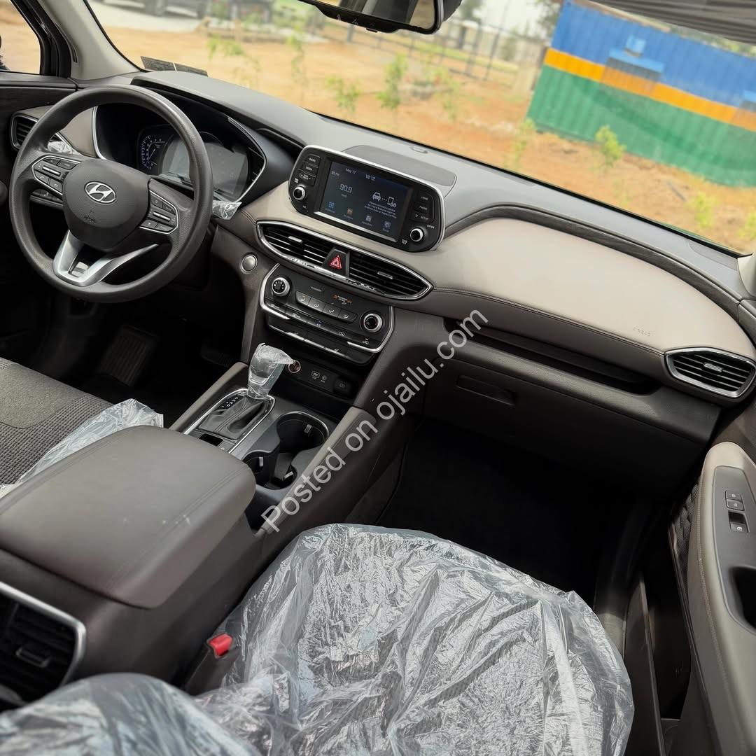 2019 Hyundai Santa Fe: Luxury & Performance, ₦28.5M