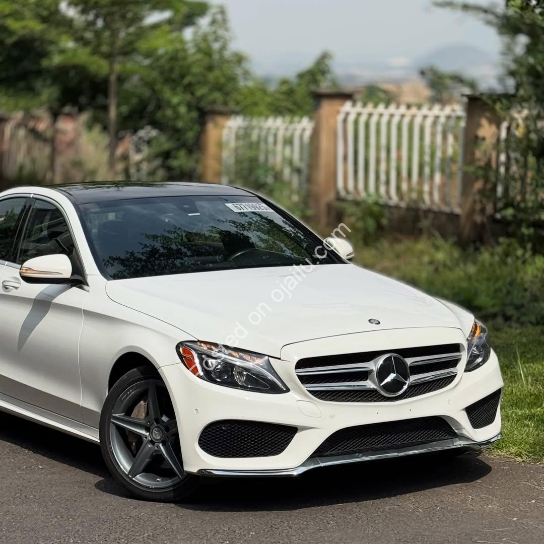 2015 Mercedes C300: Custom-Ready Luxury, N25.8M