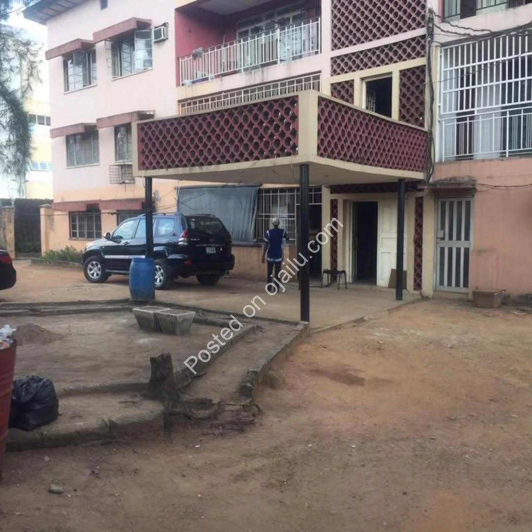 Prime Commercial Land: 6 Plots Next to GTBank Fadeyi + C of O