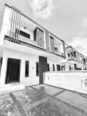 Your Serene 4-Bed Duplex Awaits in Chevron