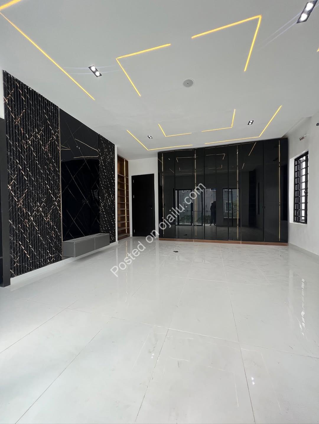 Ajah’s Finest: 4BR Smart Home with BQ