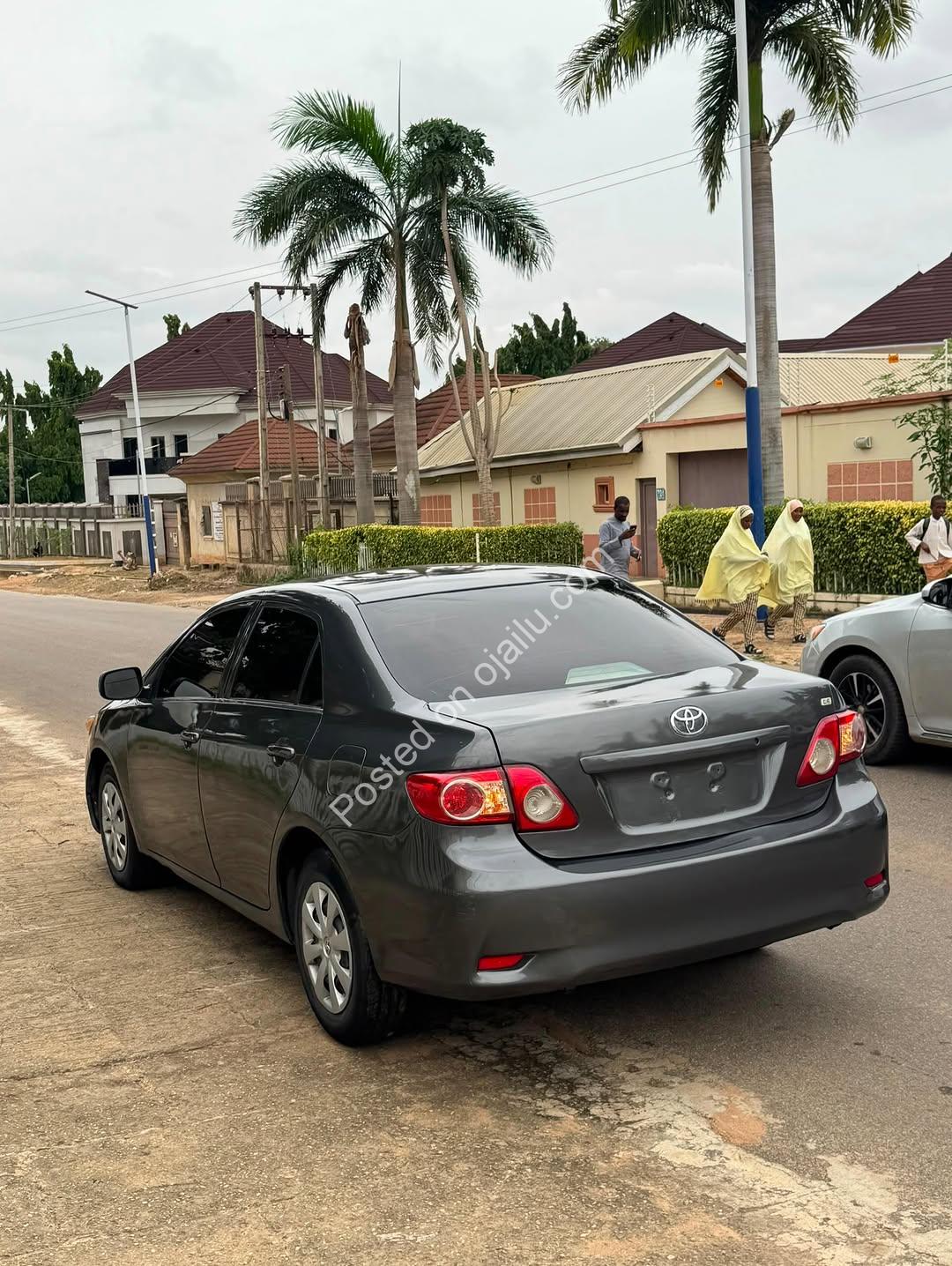 2011 Clean Toyota Corolla: Belgium Grade, AC, Unmatched Value in Kaduna