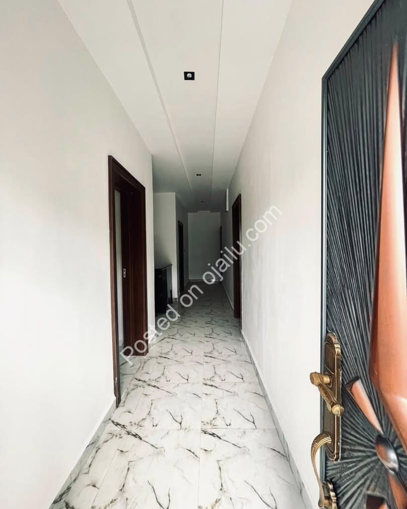 4-Bed Enugu Masterpiece with Walk-In Closet