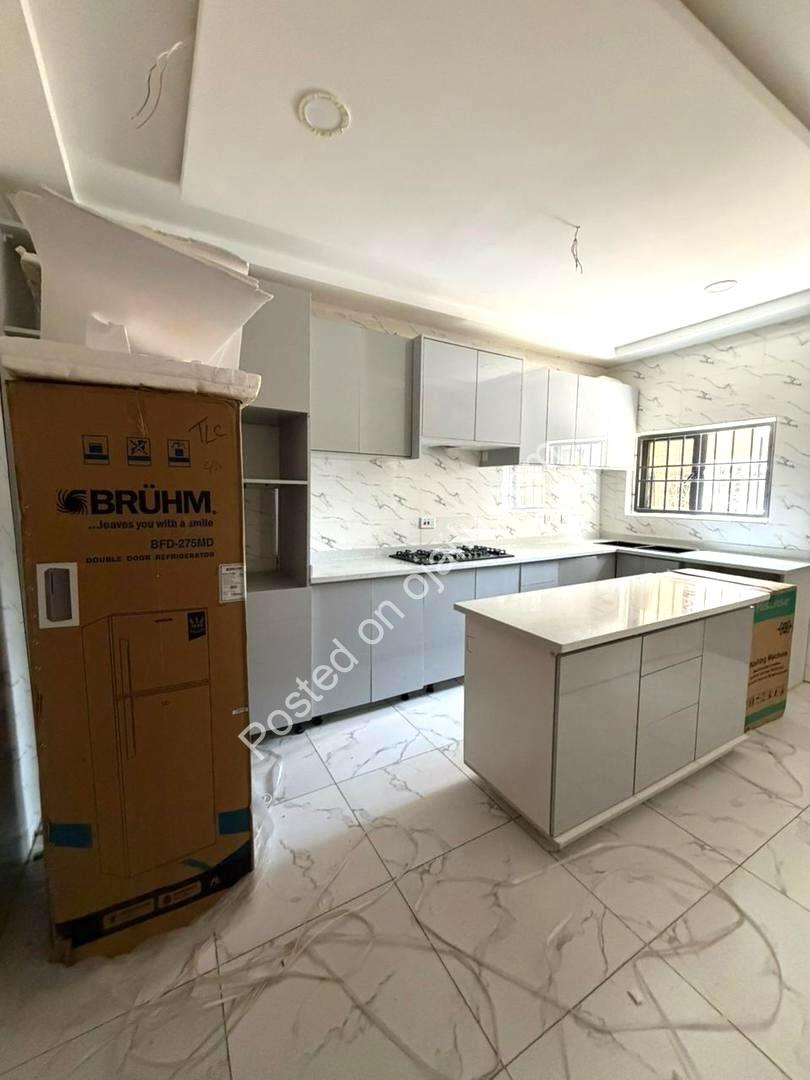 Smart Home Duplex w/ BQ in Lifecamp