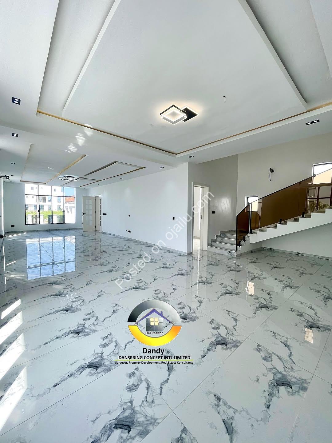 Elevate Your Lifestyle: 4-Bed Pool Villa in Royal Garden