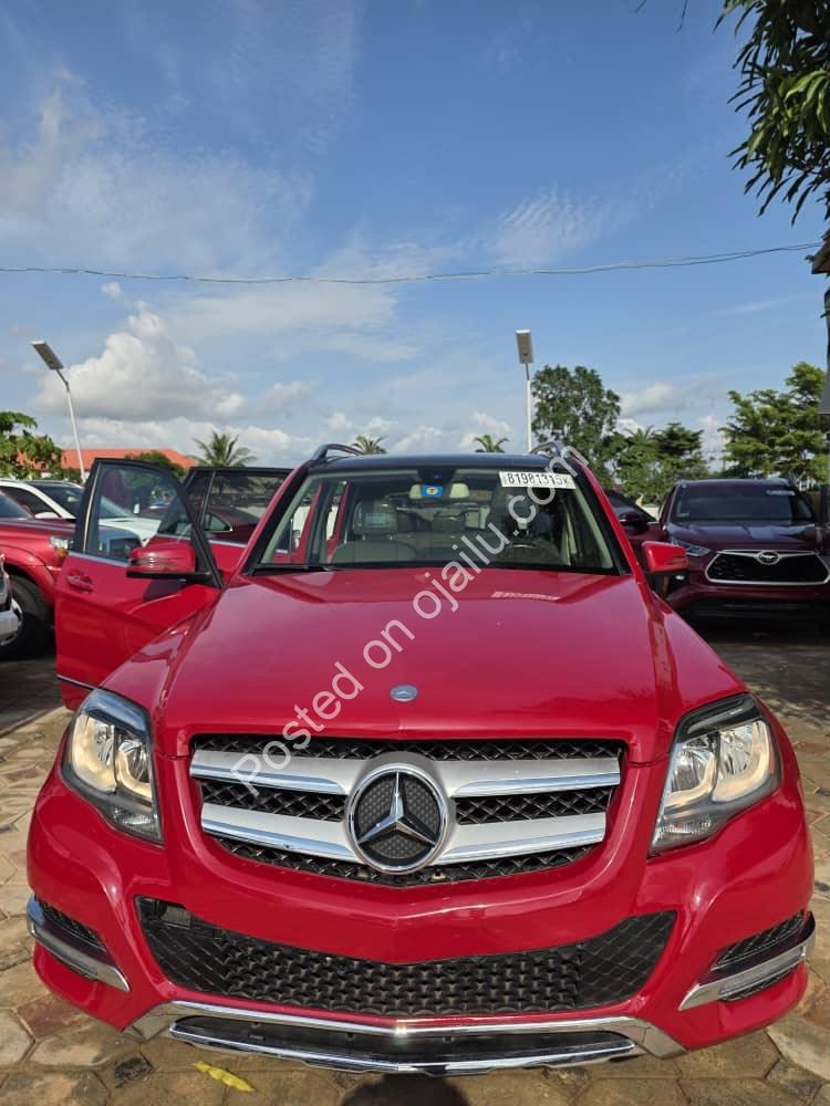 Premium 2013 Mercedes GLK 350 4MATIC – Pristine Tokunbo, Panoramic Roof