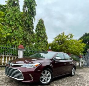 Toyota Avalon XLE 2013: Premium Ride