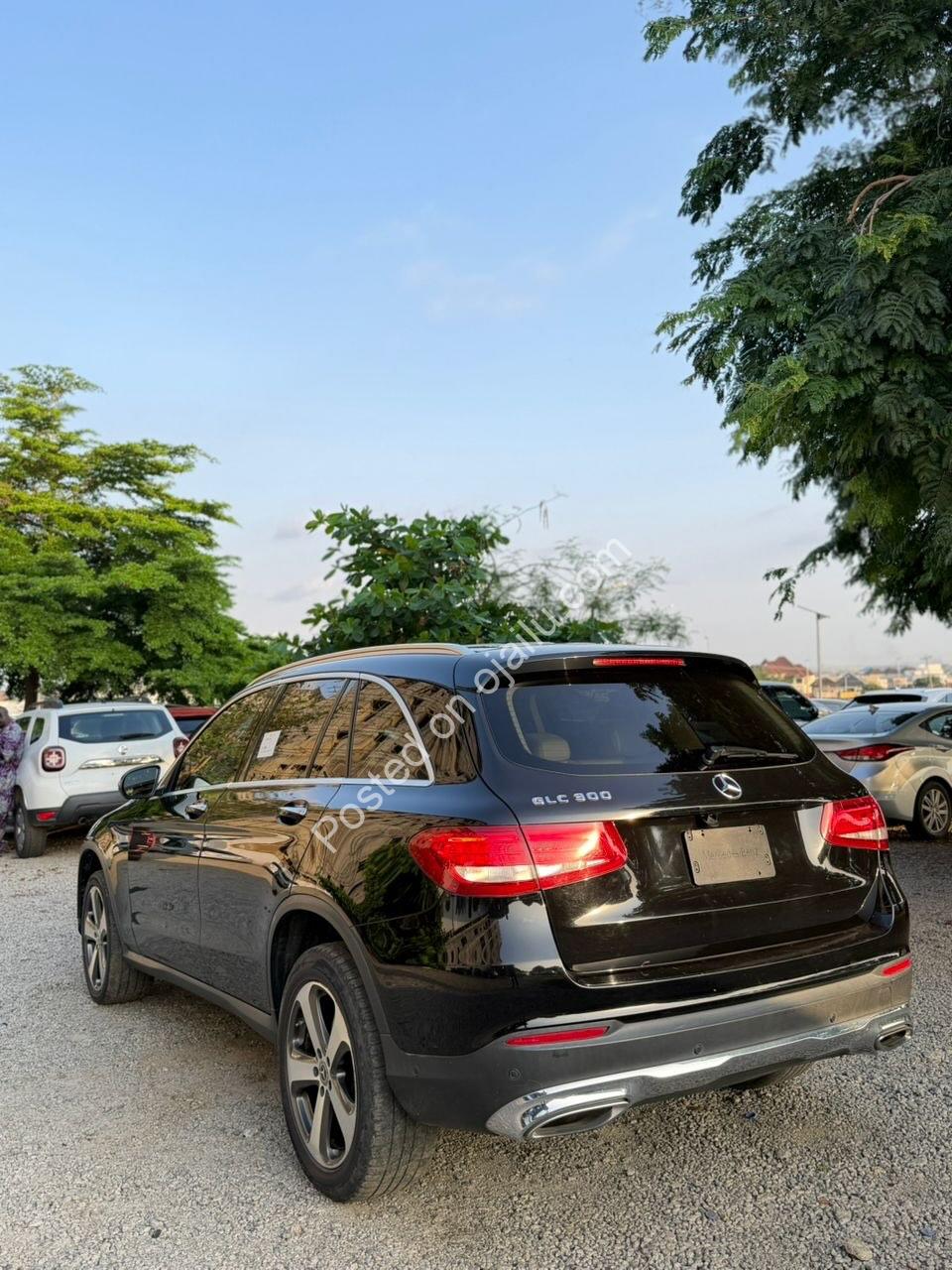 2016 Mercedes GLC300 – Mint, Genuine Duty, 360° Camera