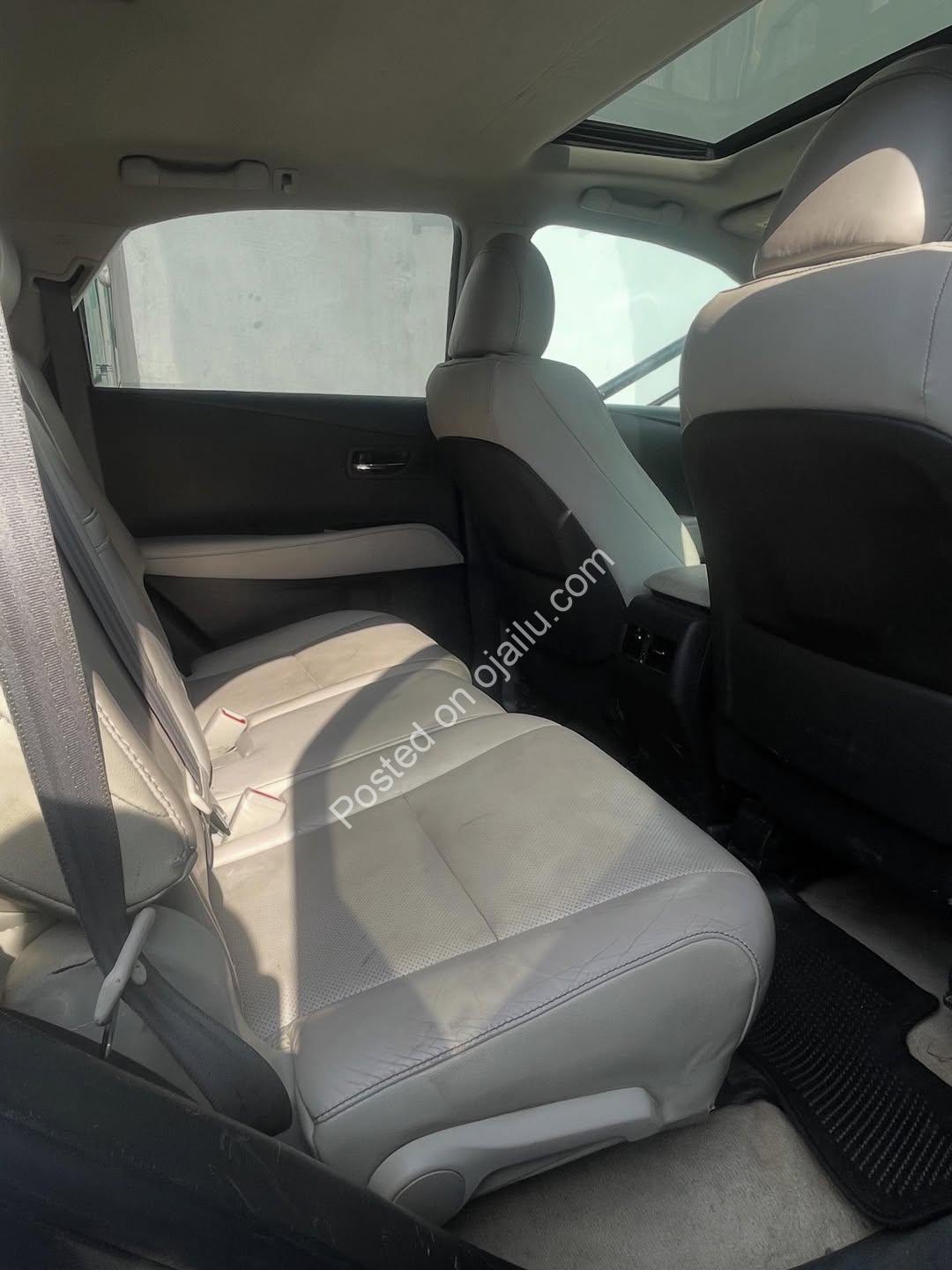 2013 Lexus RX350: Loaded Luxury, Safety & Comfort Awaits