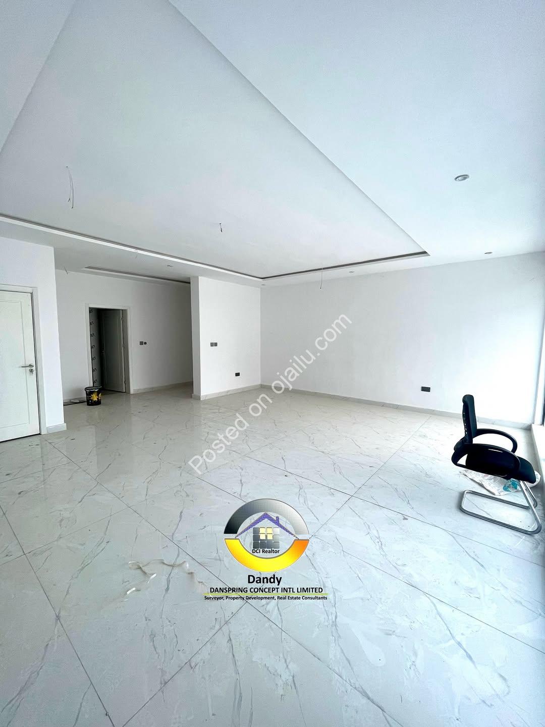 Ensuite Elegance: 3BR + Elevator in Lekki Phase 1