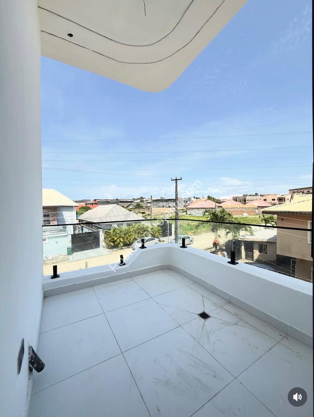 4-Bed Smart Home with Pool in Ajah
