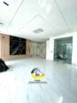 Modern 5-Bed Duplex with Pool, Gym & Smart Tech