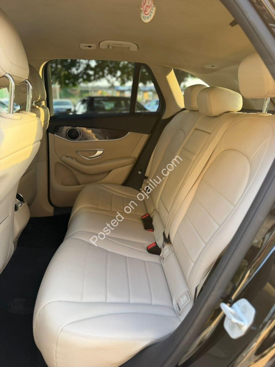 2016 Mercedes GLC300 – Mint, Genuine Duty, 360° Camera