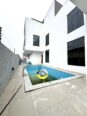 5-Bed Smart Duplex: Pool, Elevator & Cinema in VGC!