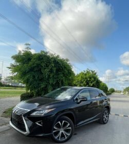 2016 Lexus RX350: Luxury Sunroof & Keyless Start – 38M Only