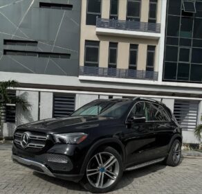 2021 Mercedes GLE350: Luxury & Safety