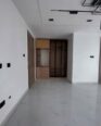 Secure 5-Bedroom Duplex: Move-In Ready in VGC