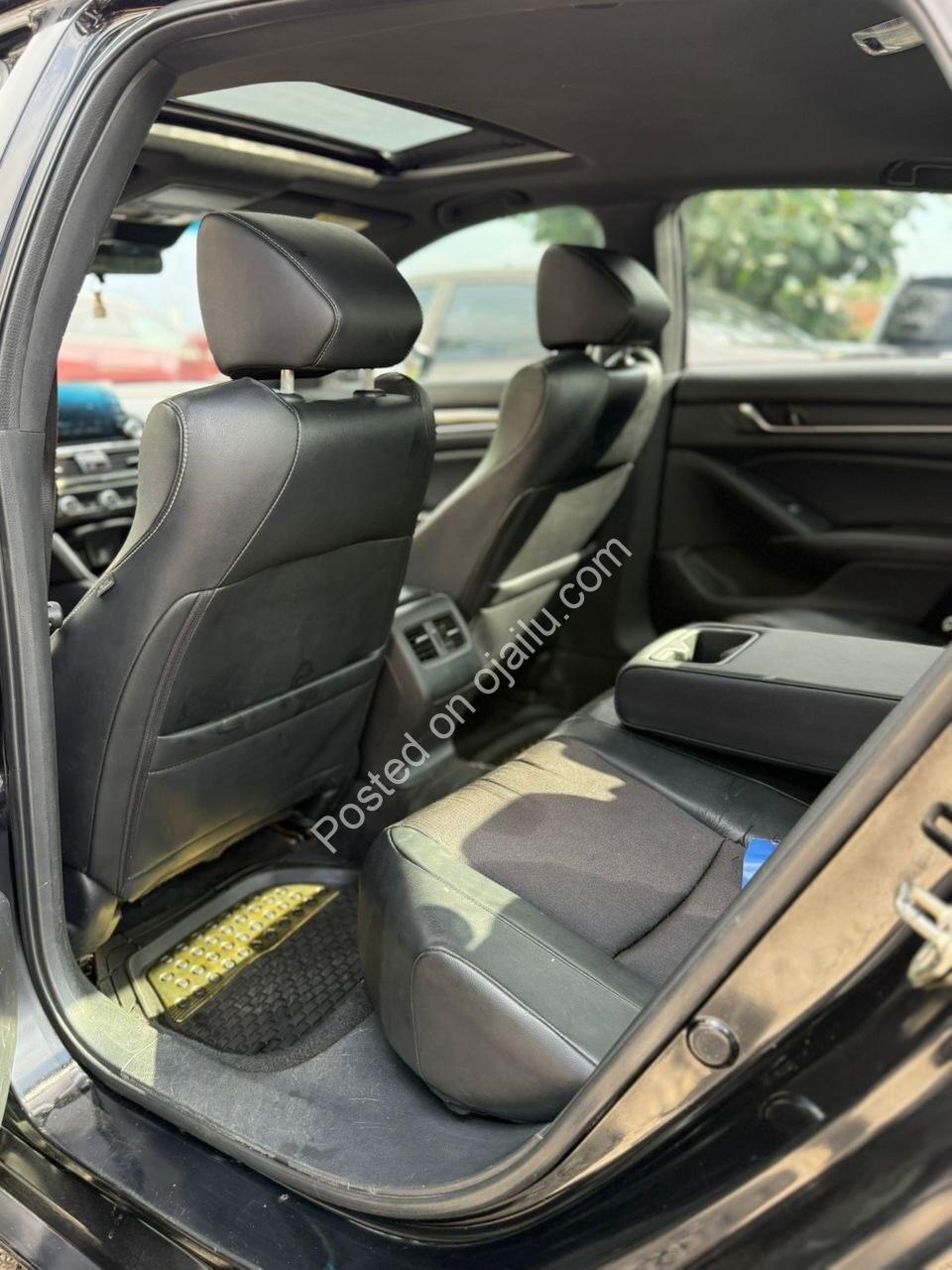 2018 Honda Accord 2.0T Sport – Ultra-Low Mileage, Loaded & Pristine!